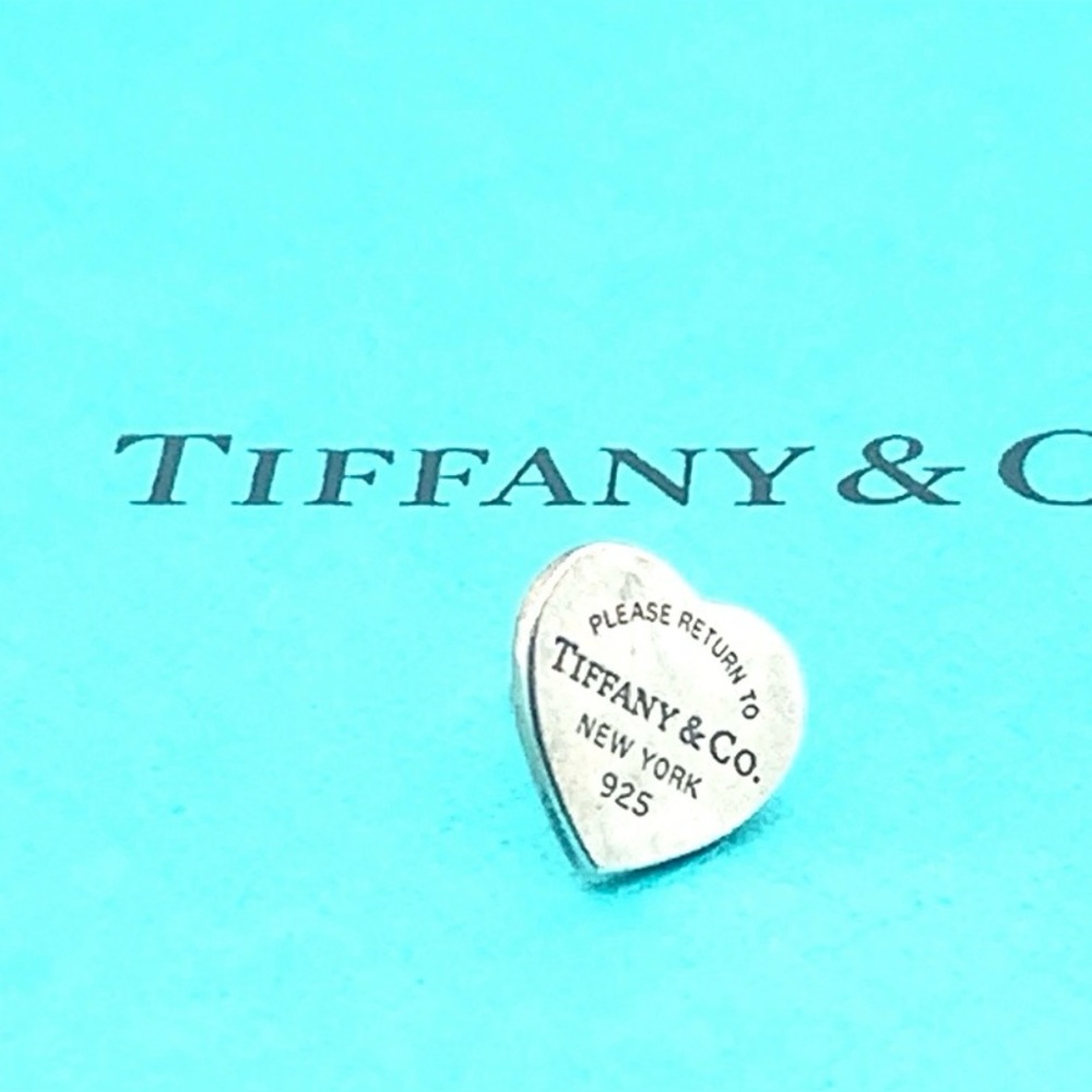 Tiffany & Co. Silver Mini RTT heart stud earring ONLY 1